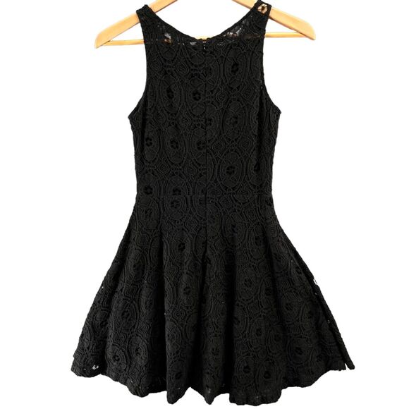 BB Dakota Renley Dress Women XS Black Lace Fit Flare Mini Party Evening Feminine - Picture 5 of 14